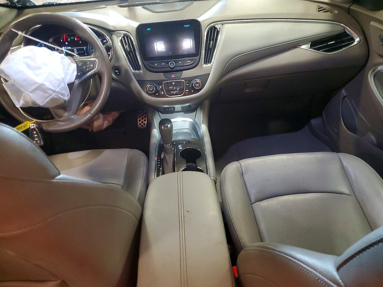 2017 CHEVROLET MALIBU LT photo 22