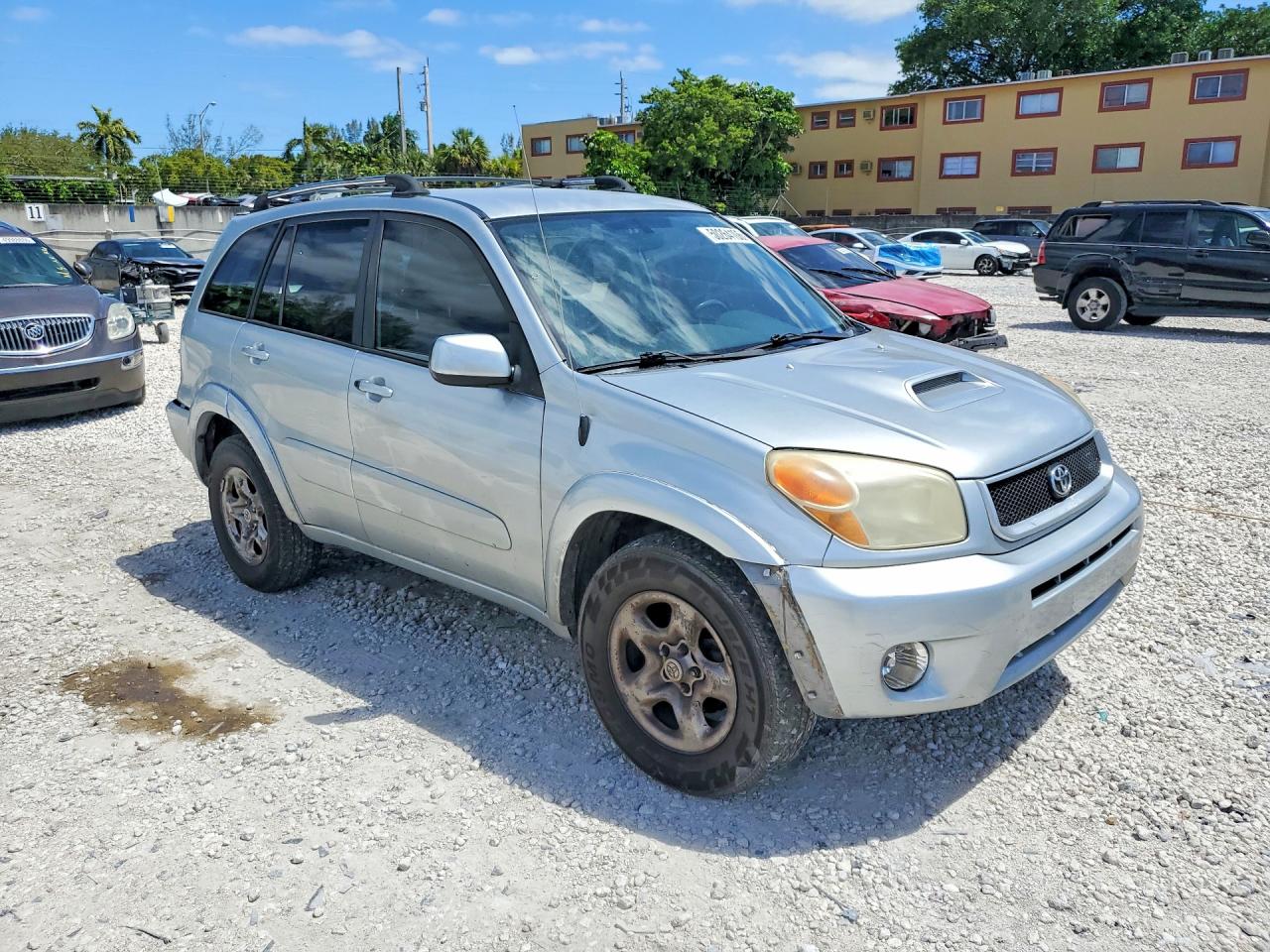 2005 TOYOTA RAV4 BASE photo 10