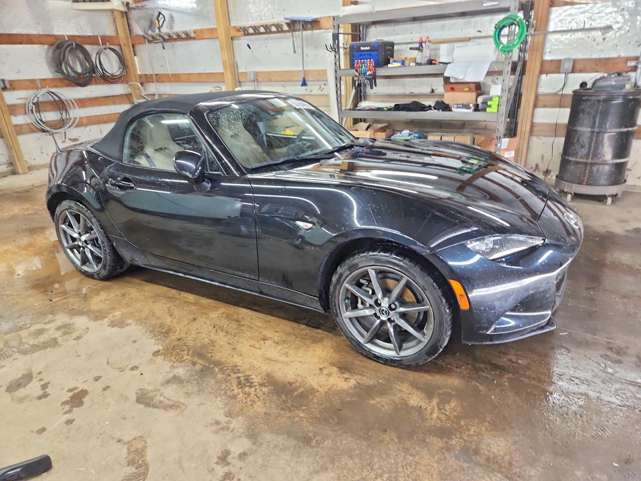 2017 MAZDA MX-5 MIATA GRAND TOURING photo 10