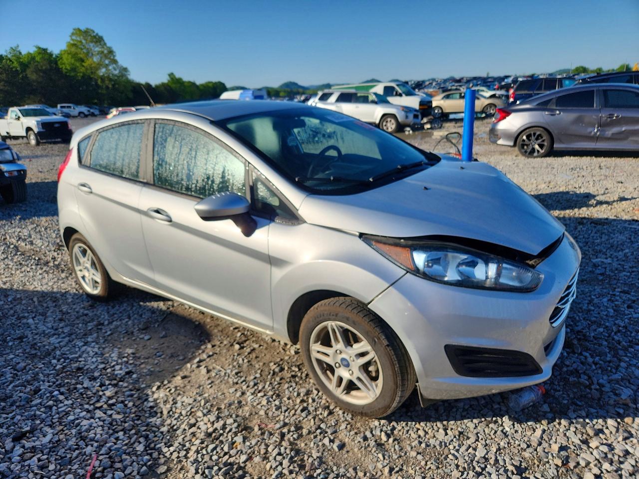 2019 FORD FIESTA SE photo 7