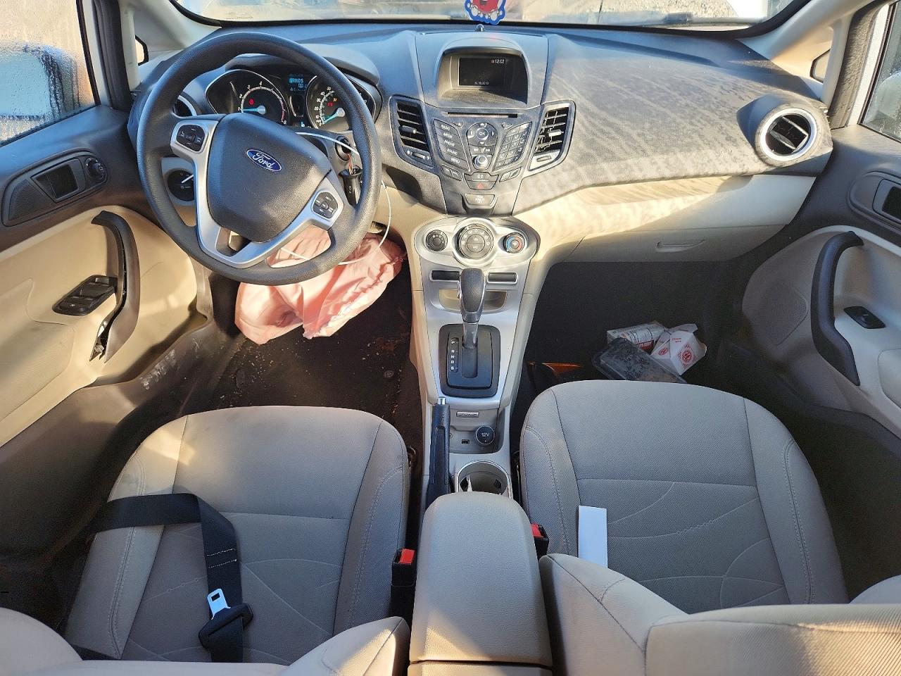 2019 FORD FIESTA SE photo 15