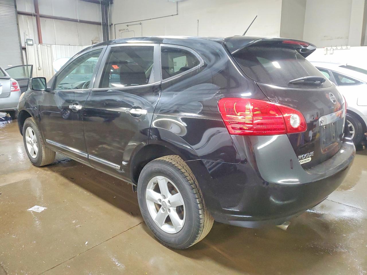 2013 NISSAN ROGUE S photo 3