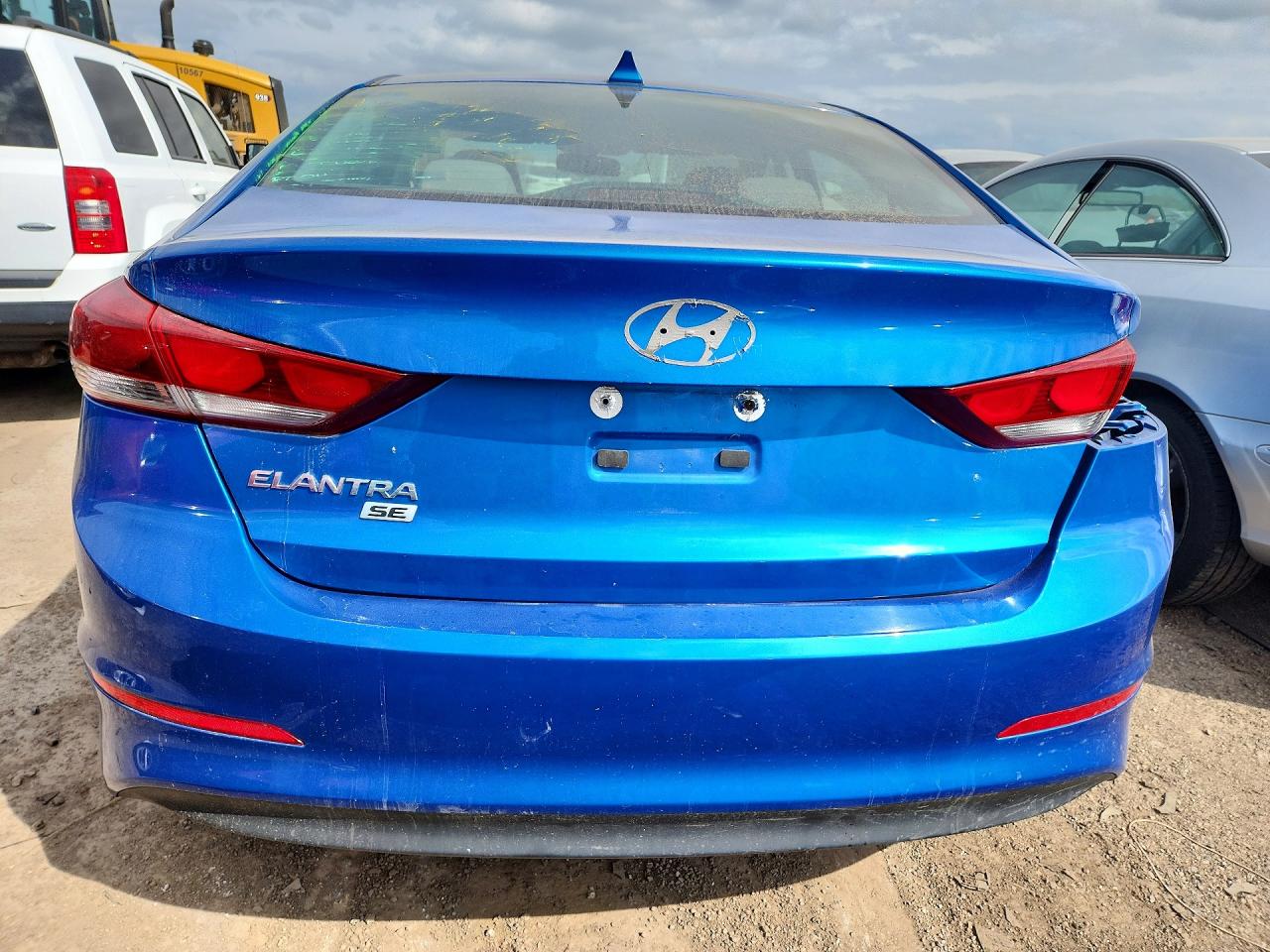 2017 HYUNDAI ELANTRA SE photo 11