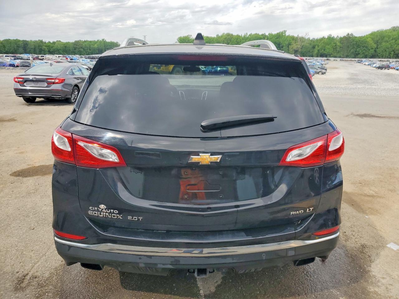 2019 CHEVROLET EQUINOX LT photo 11