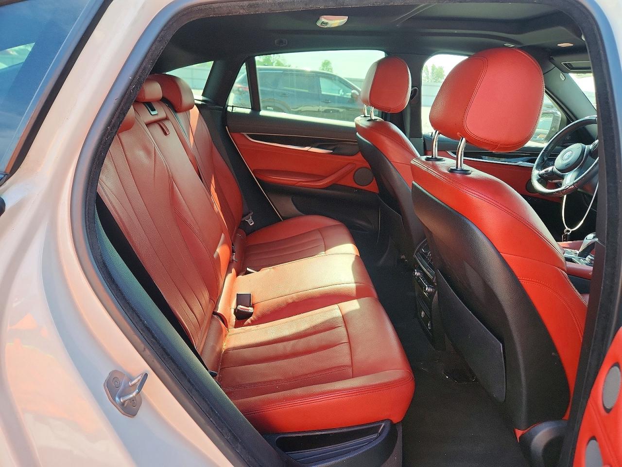 2015 BMW X6 XDRIVE35I photo 21