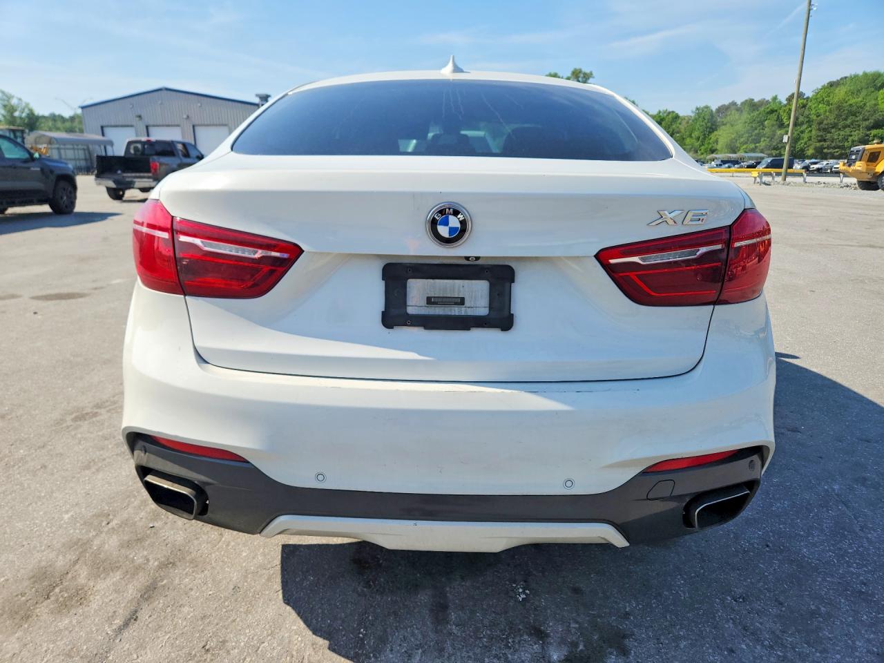 2015 BMW X6 XDRIVE35I photo 11