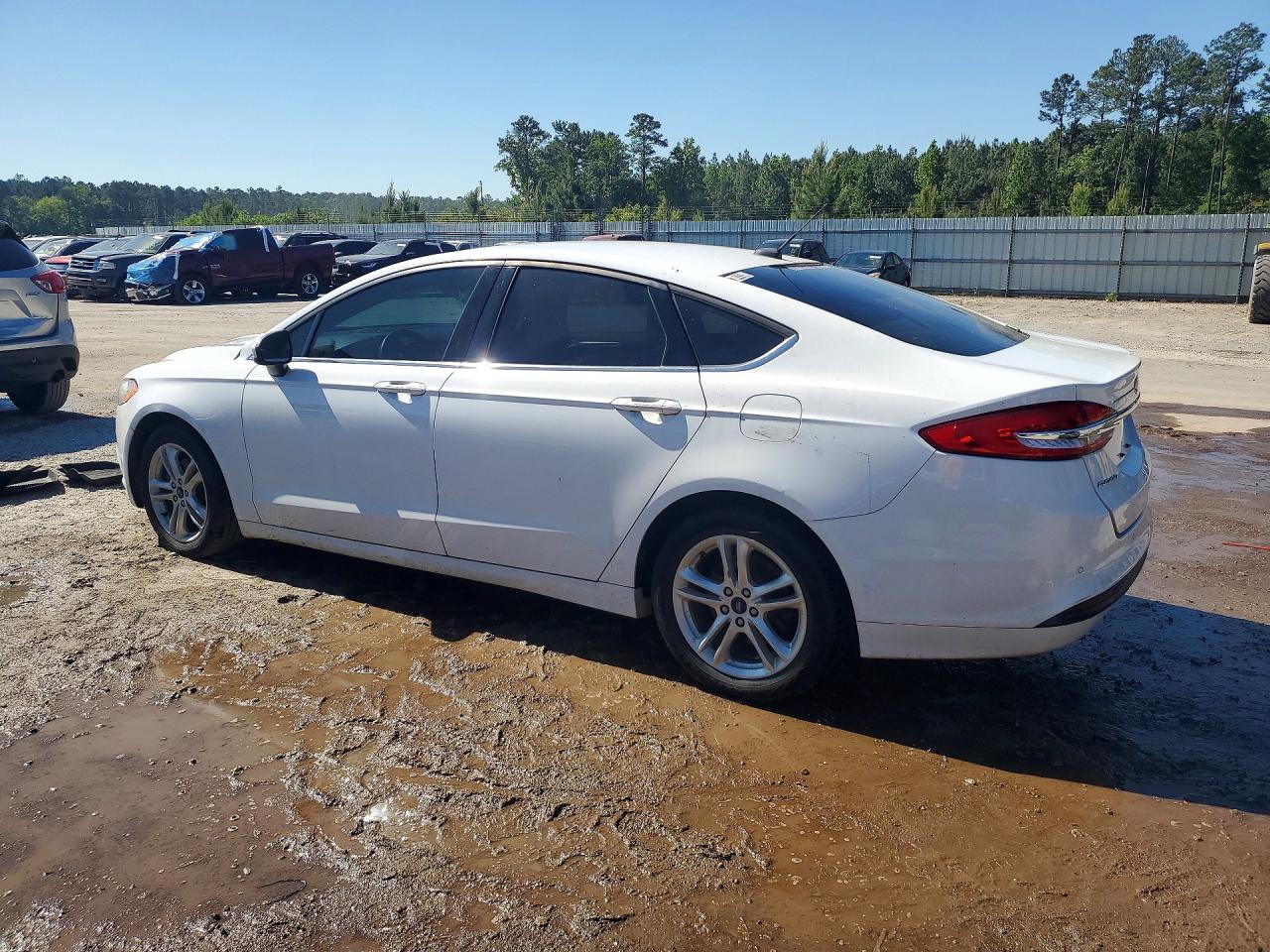 2018 FORD FUSION SE photo 3