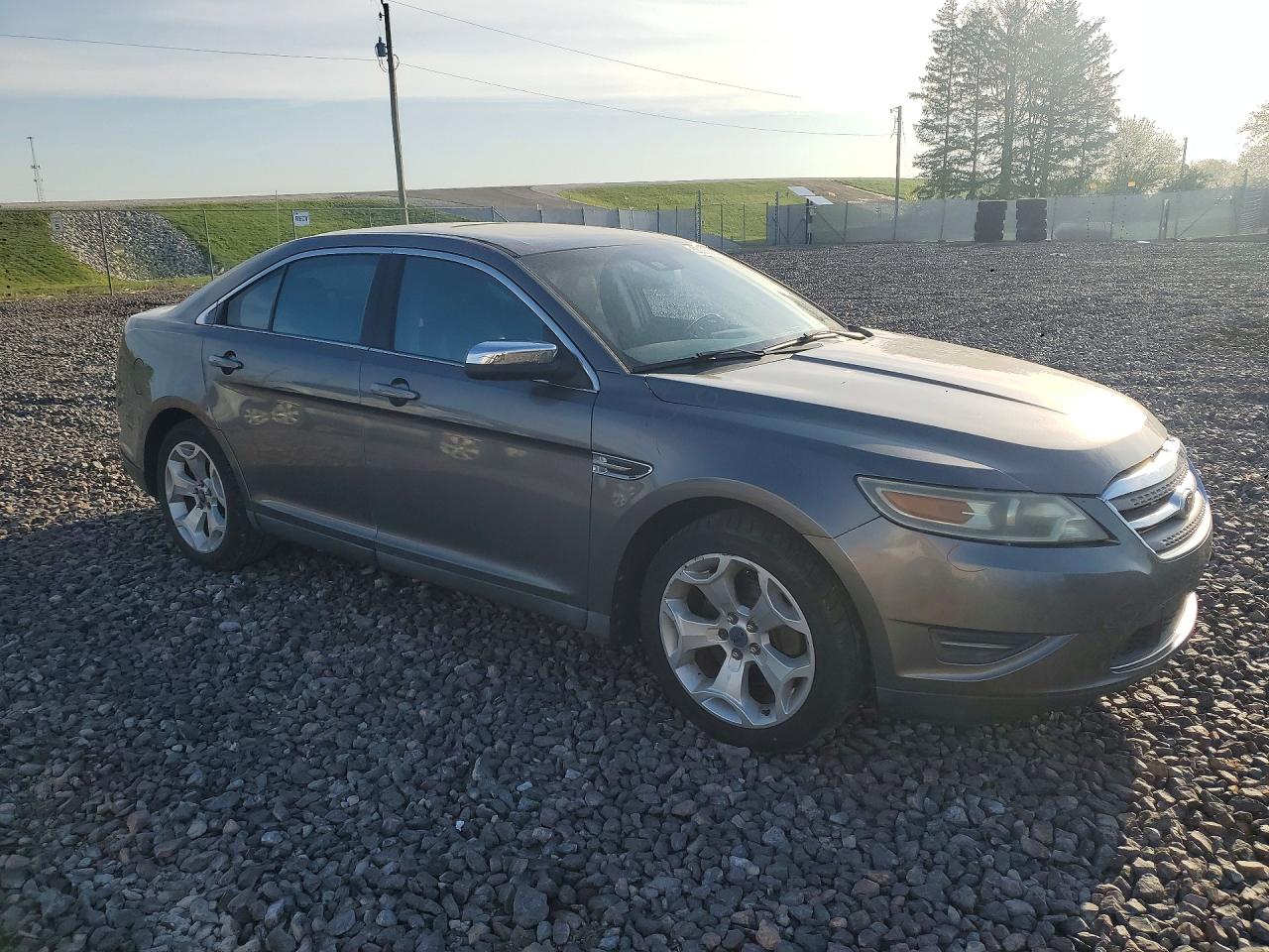 2011 FORD TAURUS LIMITED photo 7