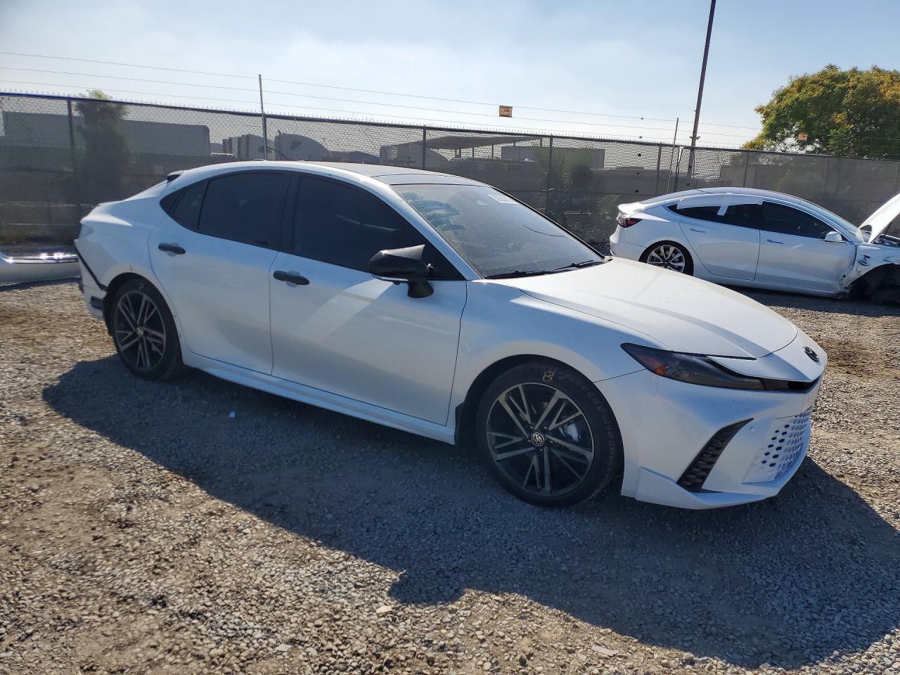 2025 TOYOTA CAMRY XSE photo 10