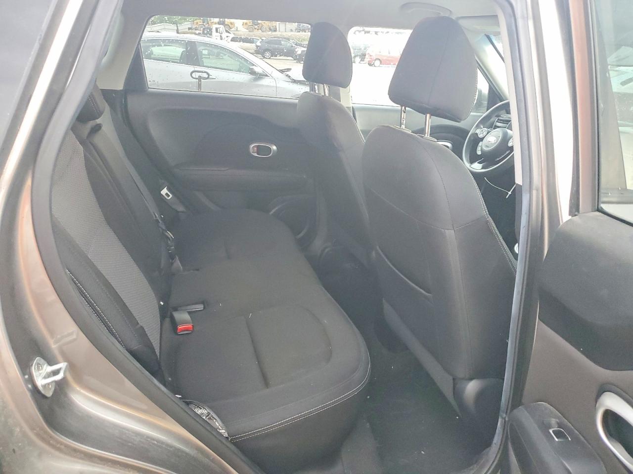 2018 KIA SOUL + photo 19