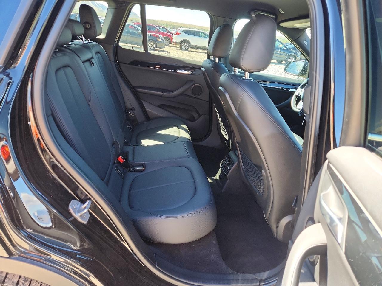 2016 BMW X1 XDRIVE28I photo 10