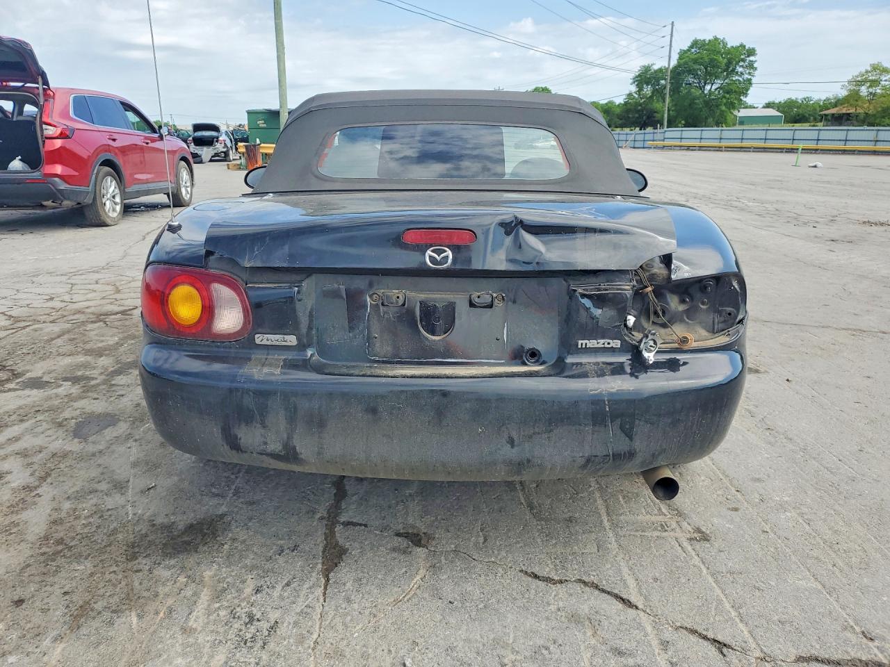 1999 MAZDA MX-5 MIATA photo 16