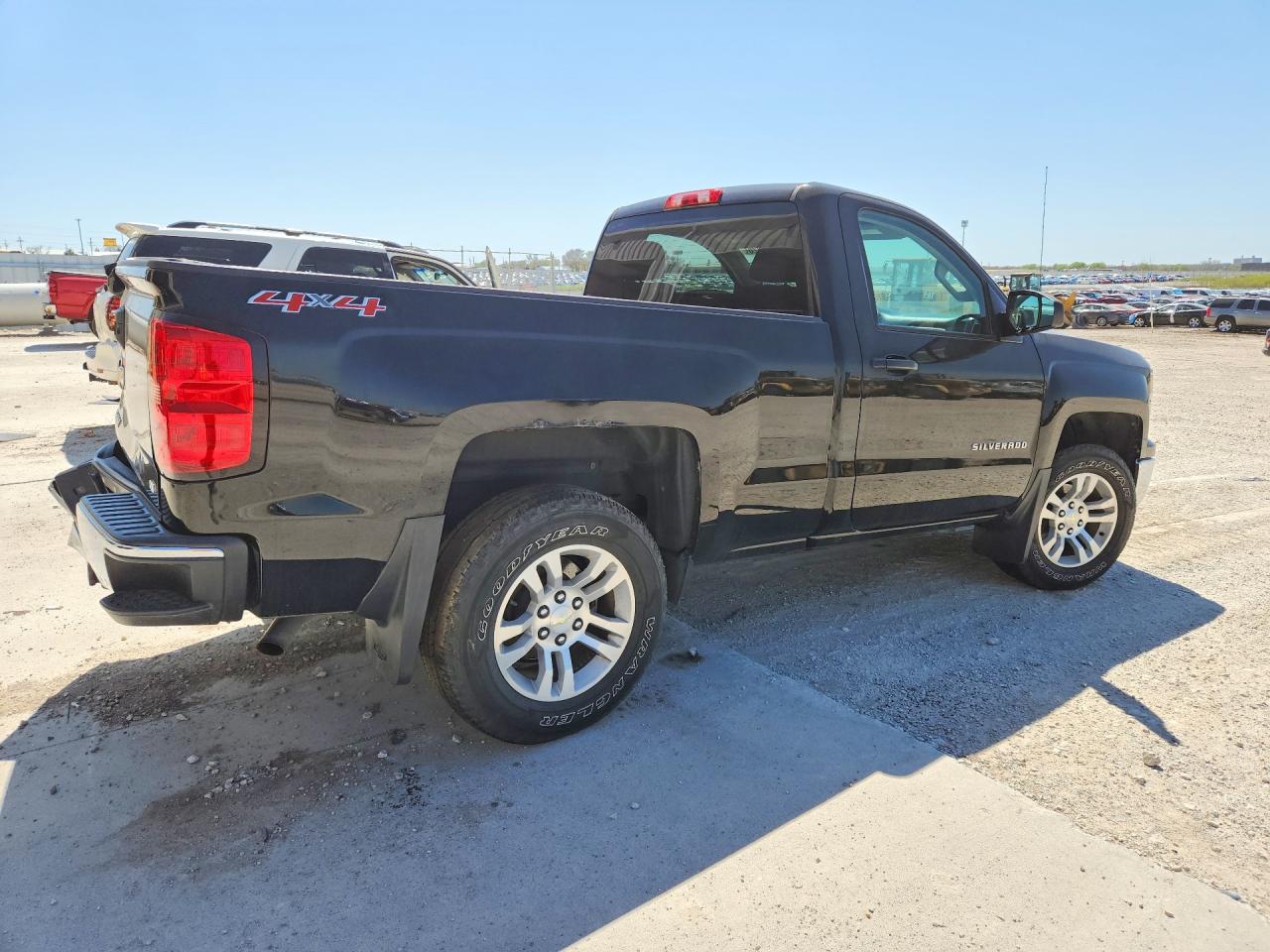 2014 CHEVROLET SILVERADO K1500 LT photo 5