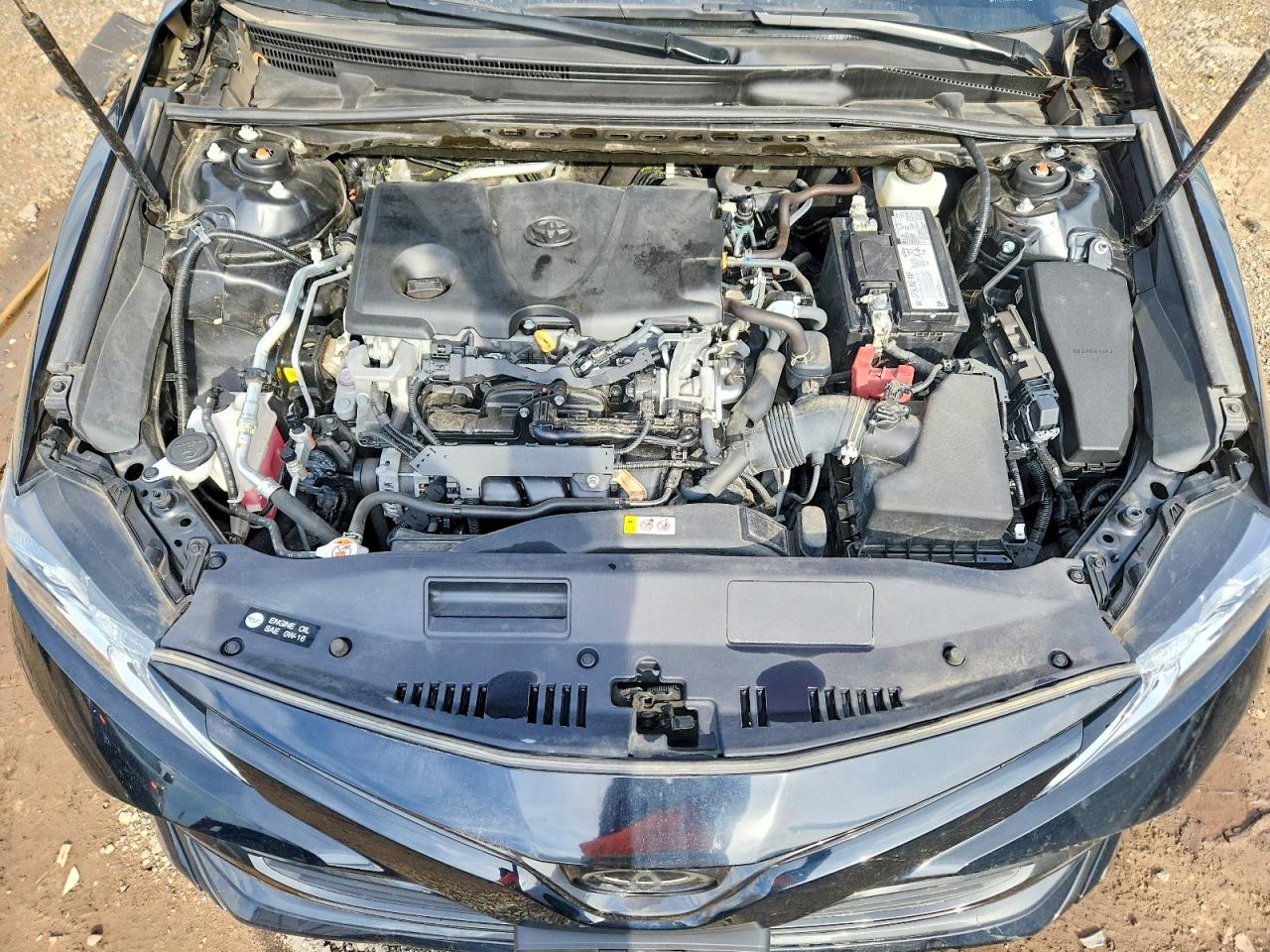 2020 TOYOTA CAMRY LE photo 21