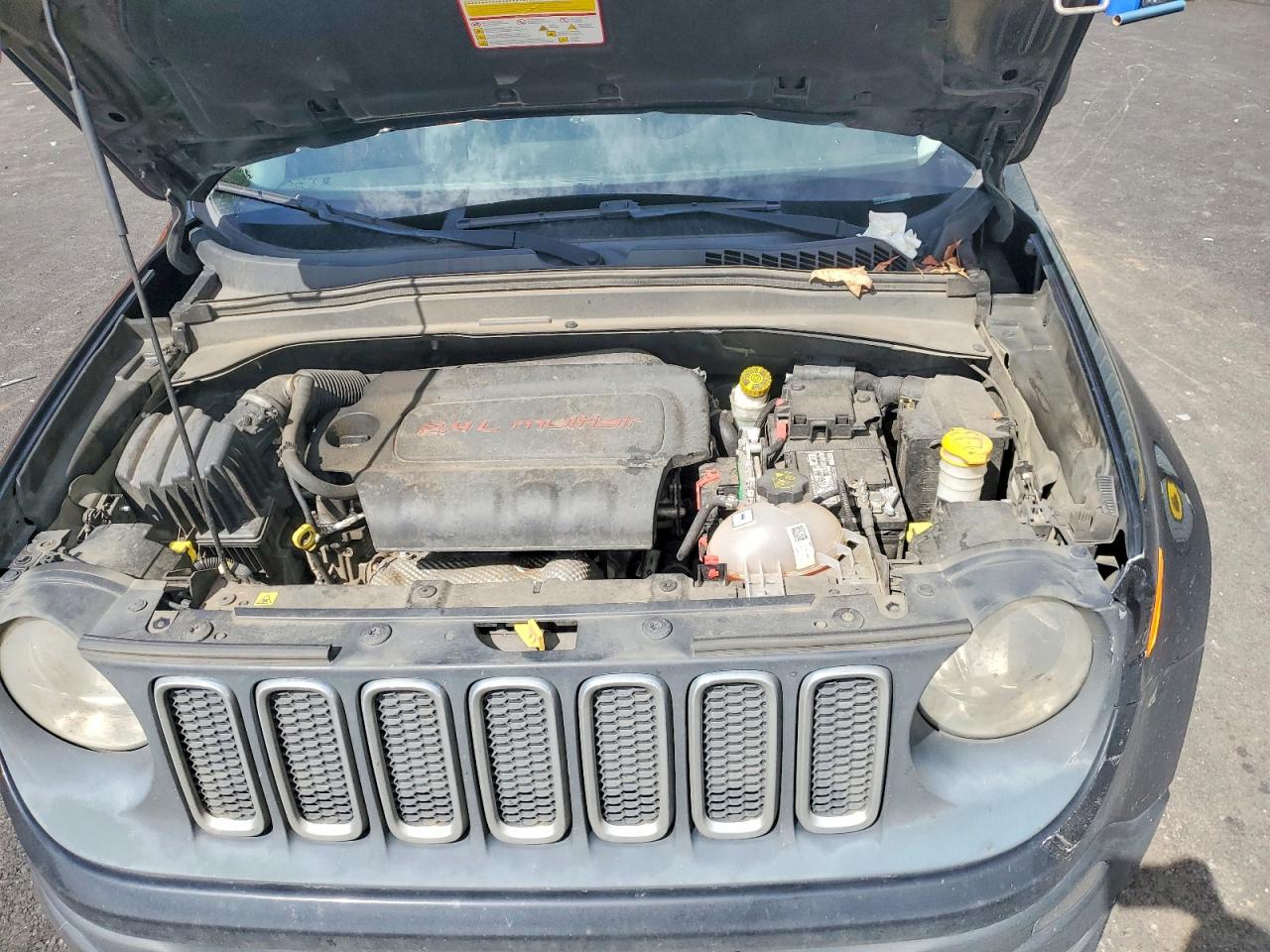2015 JEEP RENEGADE LATITUDE photo 31