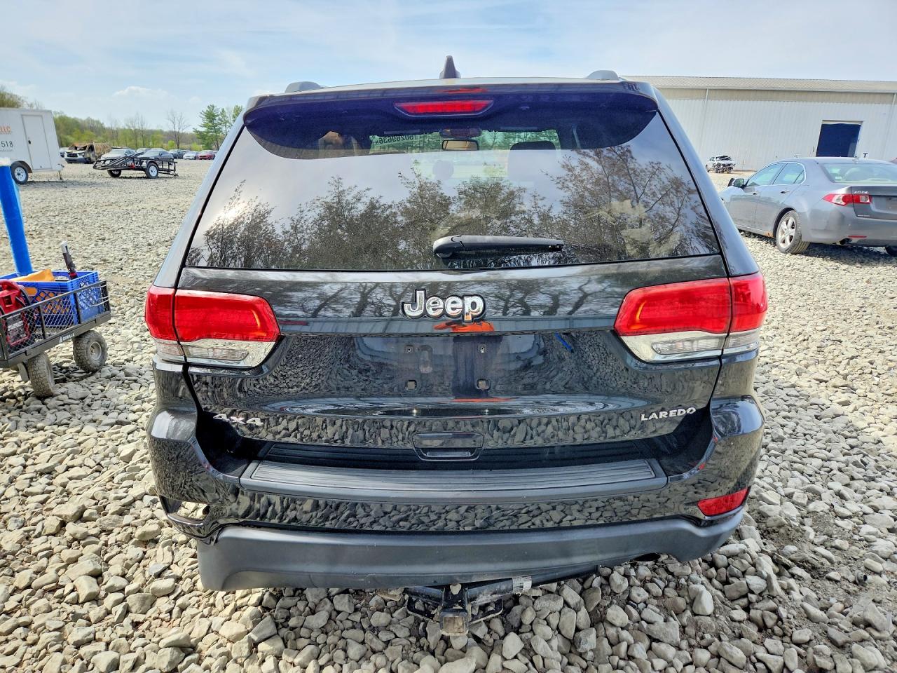 2015 JEEP GRAND CHEROKEE LAREDO photo 11