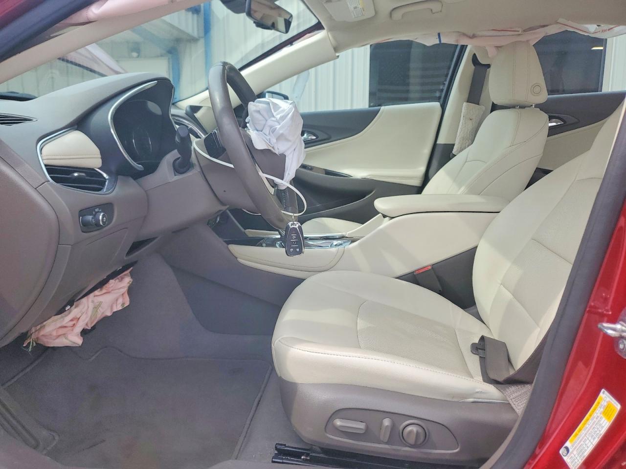 2020 CHEVROLET MALIBU PREMIER photo 13