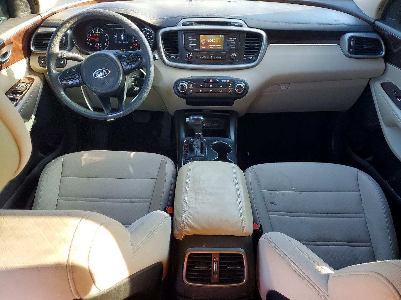 2016 KIA SORENTO LX V6 photo 15