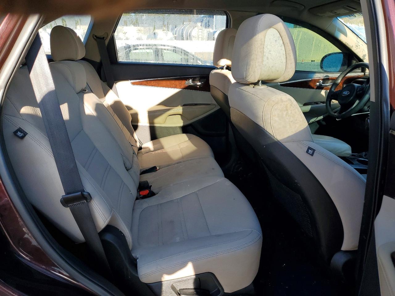 2016 KIA SORENTO LX V6 photo 21