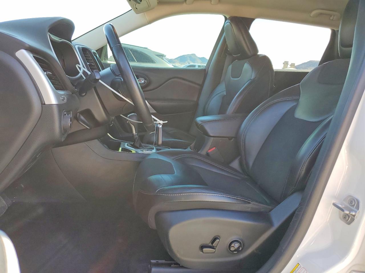 2018 JEEP CHEROKEE LATITUDE PLUS photo 19