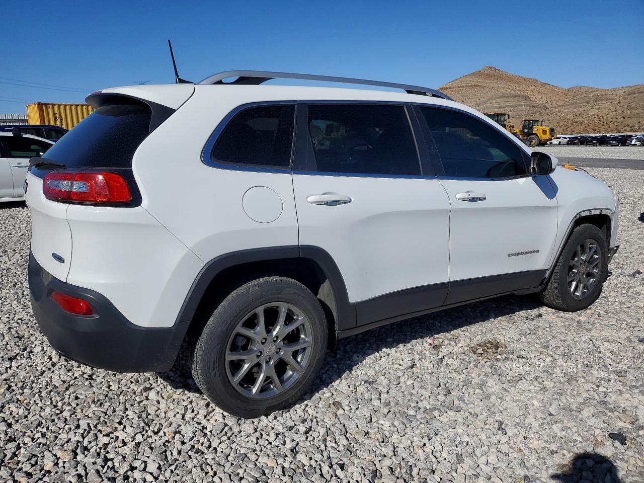 2018 JEEP CHEROKEE LATITUDE PLUS photo 7