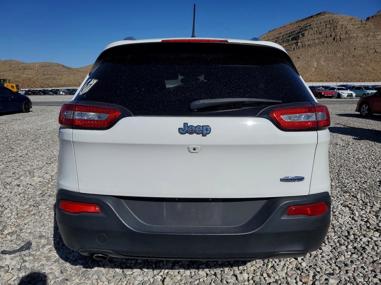 2018 JEEP CHEROKEE LATITUDE PLUS photo 16