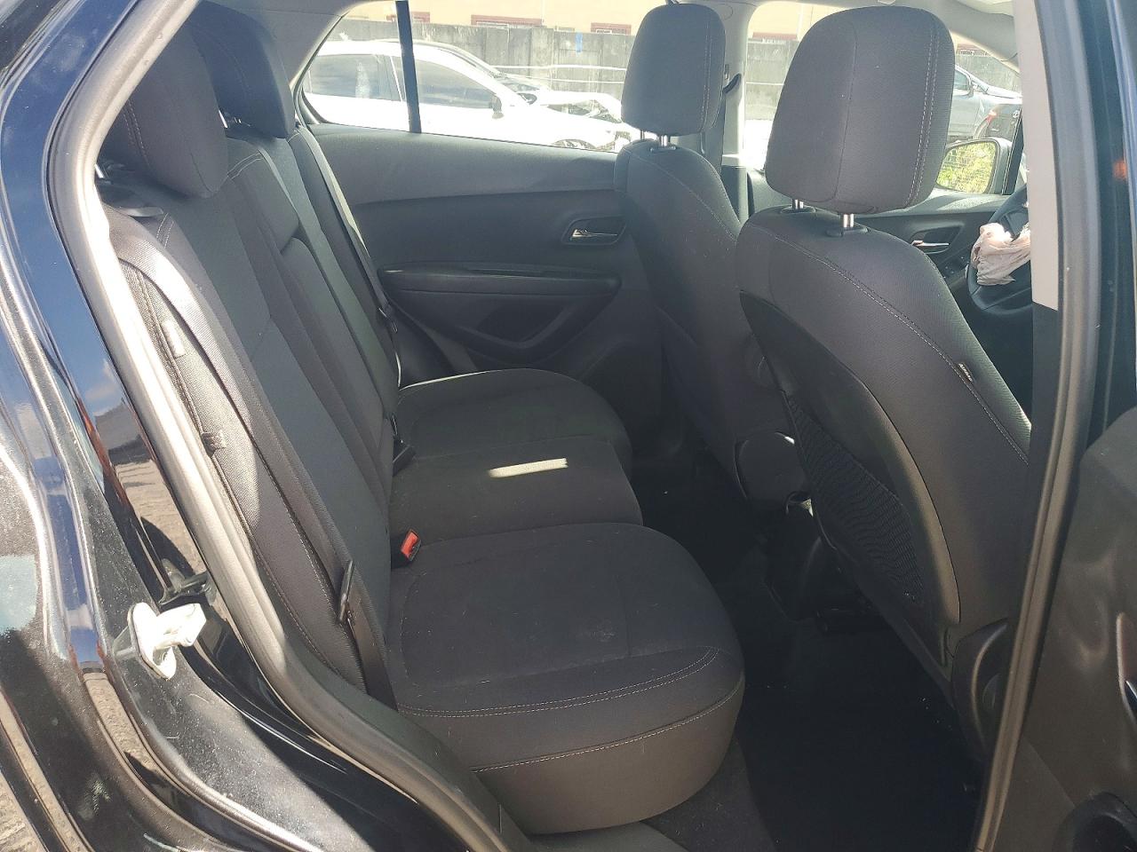 2020 CHEVROLET TRAX LS photo 19