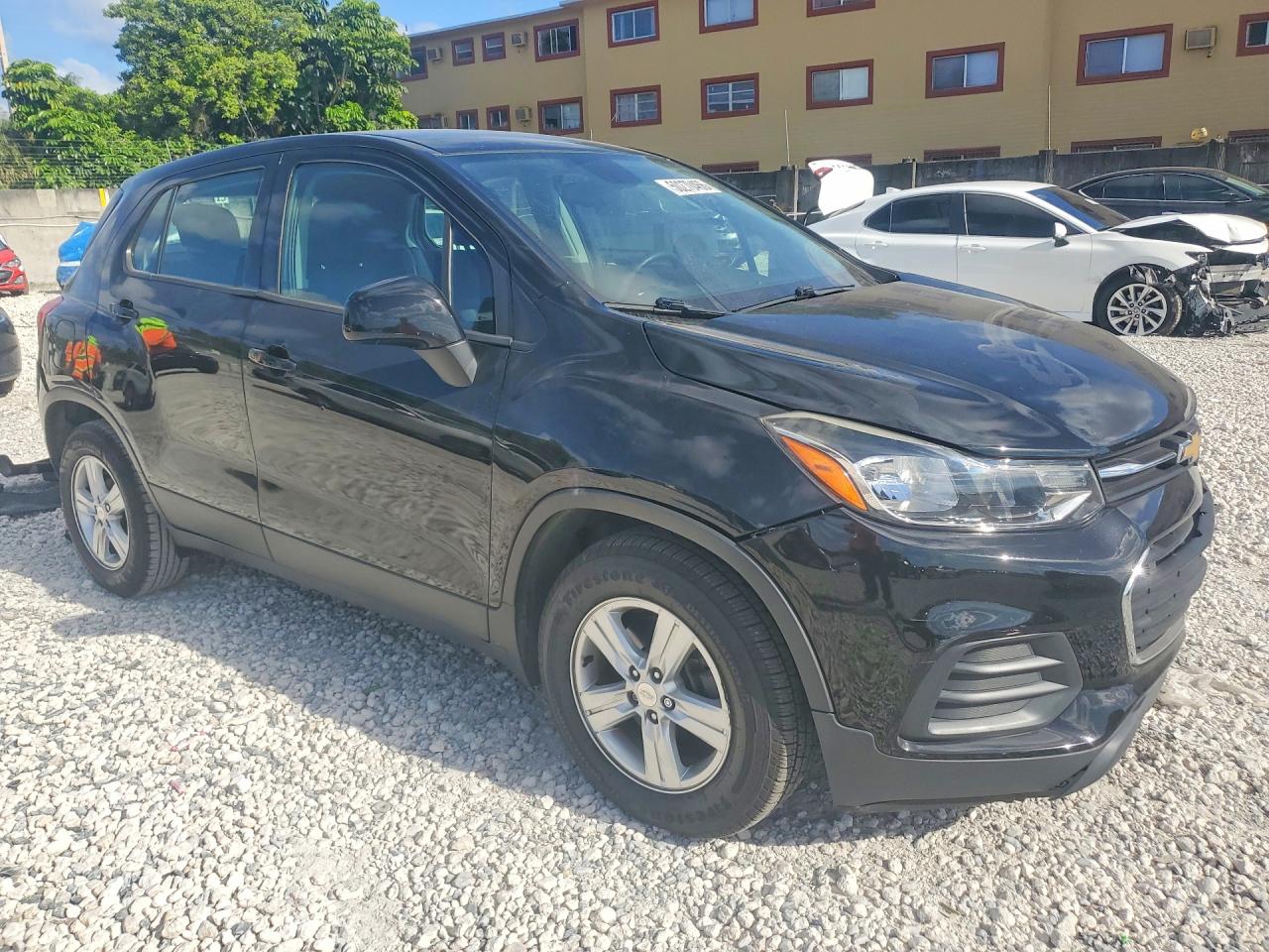 2020 CHEVROLET TRAX LS photo 7