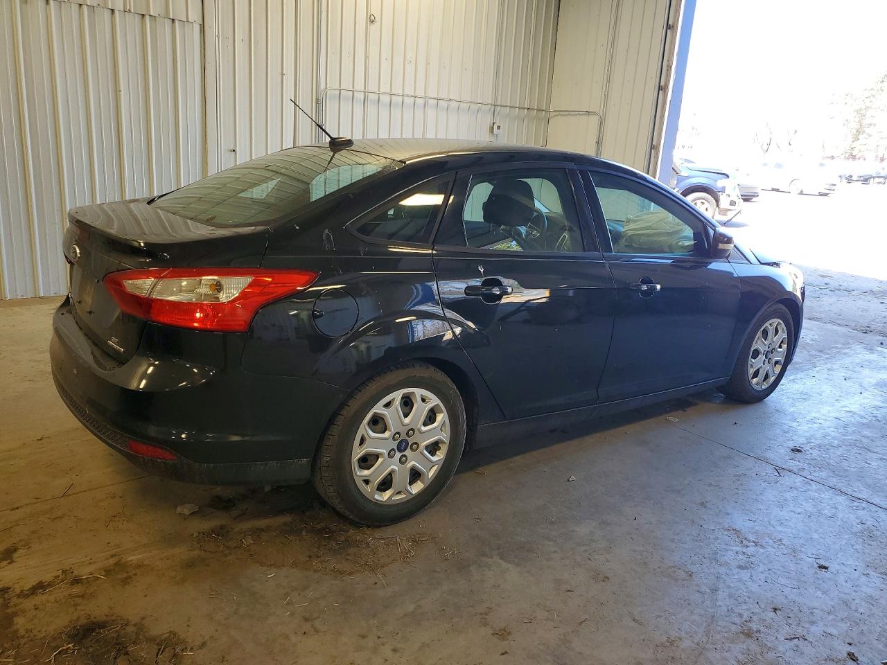 2014 FORD FOCUS SE photo 5