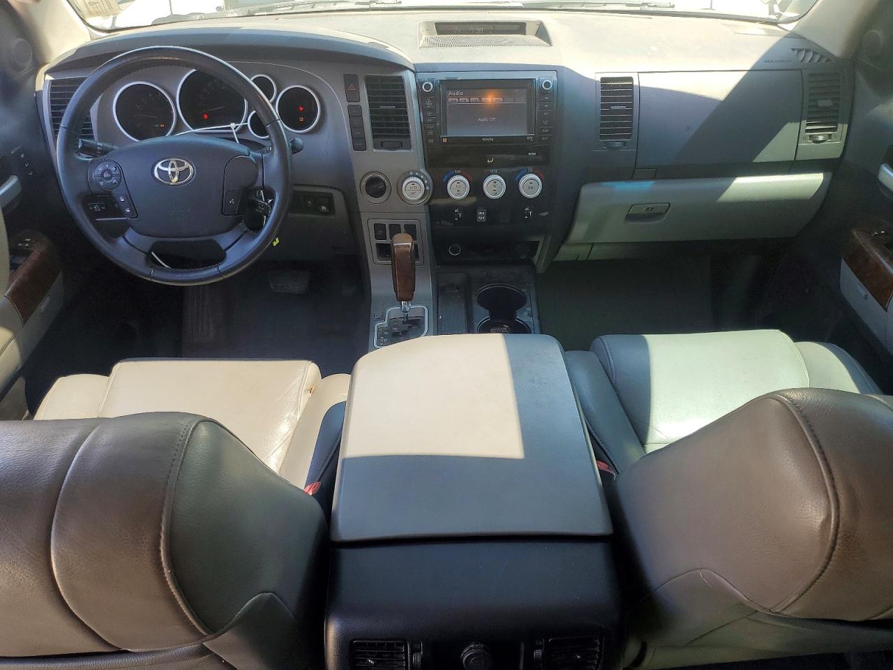 2011 TOYOTA TUNDRA CREWMAX LIMITED photo 15