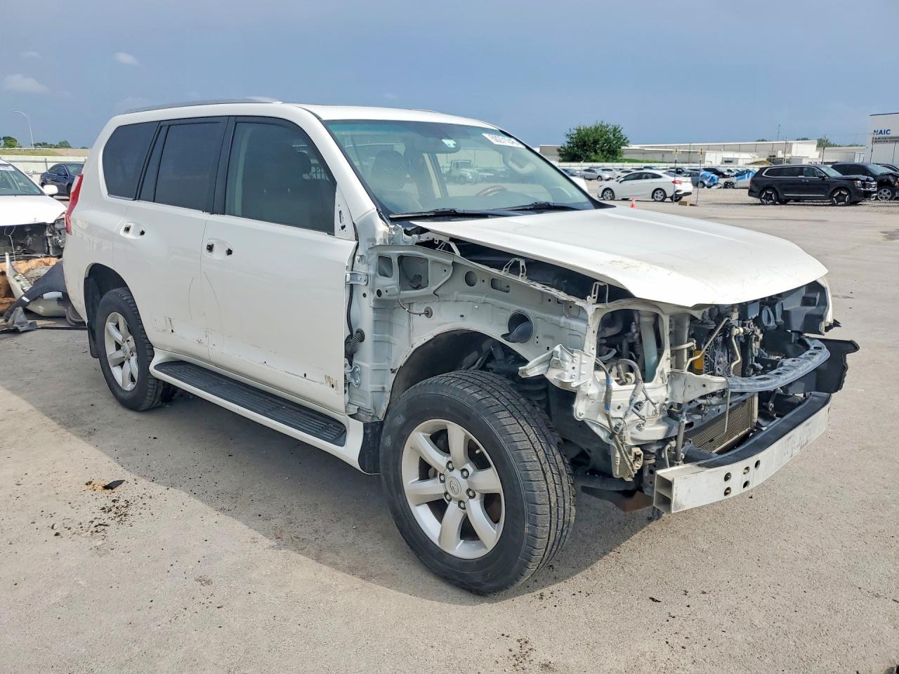 2012 LEXUS GX 460 photo 10