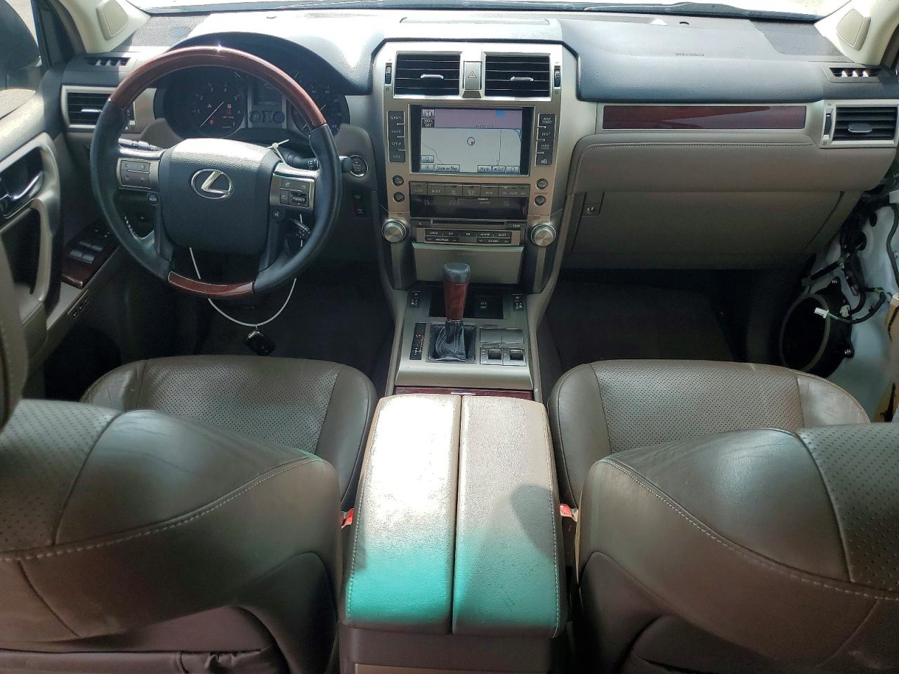 2012 LEXUS GX 460 photo 22