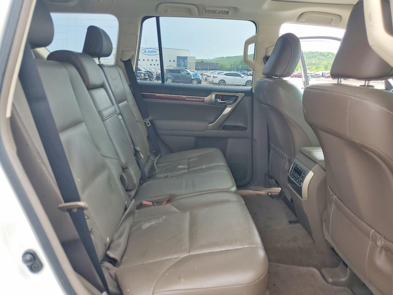 2012 LEXUS GX 460 photo 31