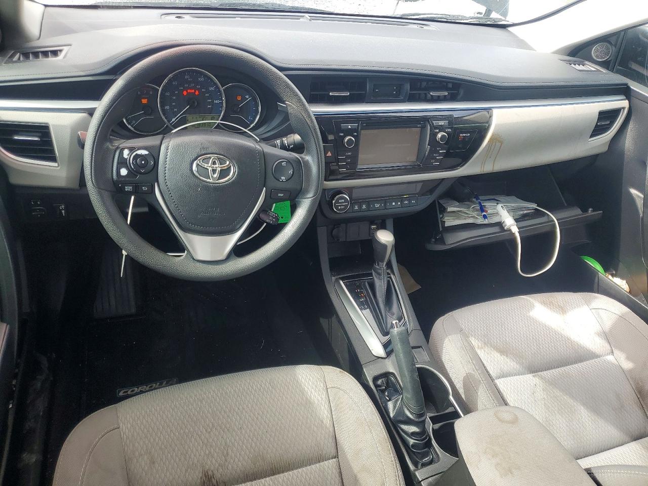 2016 TOYOTA COROLLA LE photo 15
