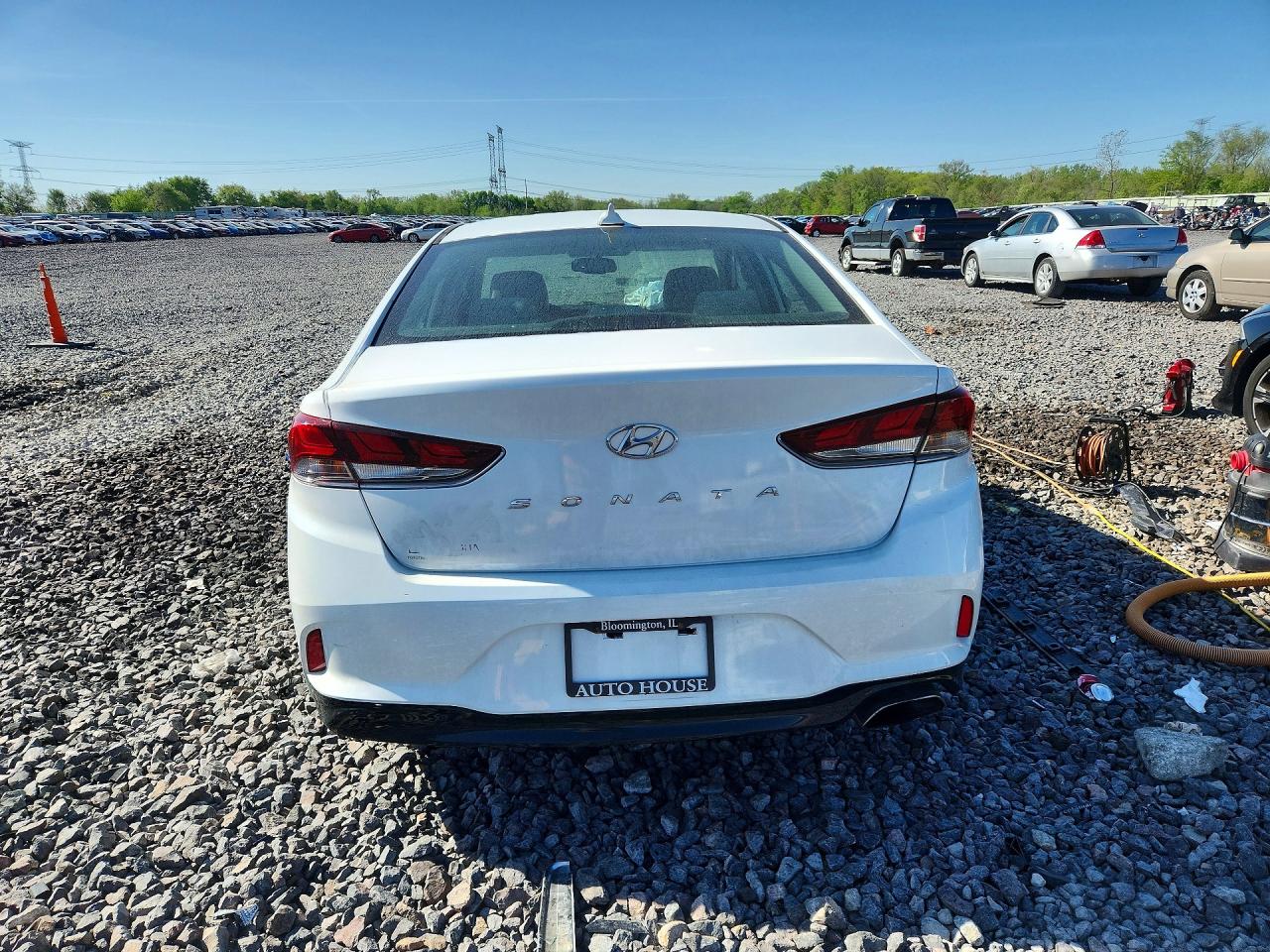 2018 HYUNDAI SONATA SEL photo 16