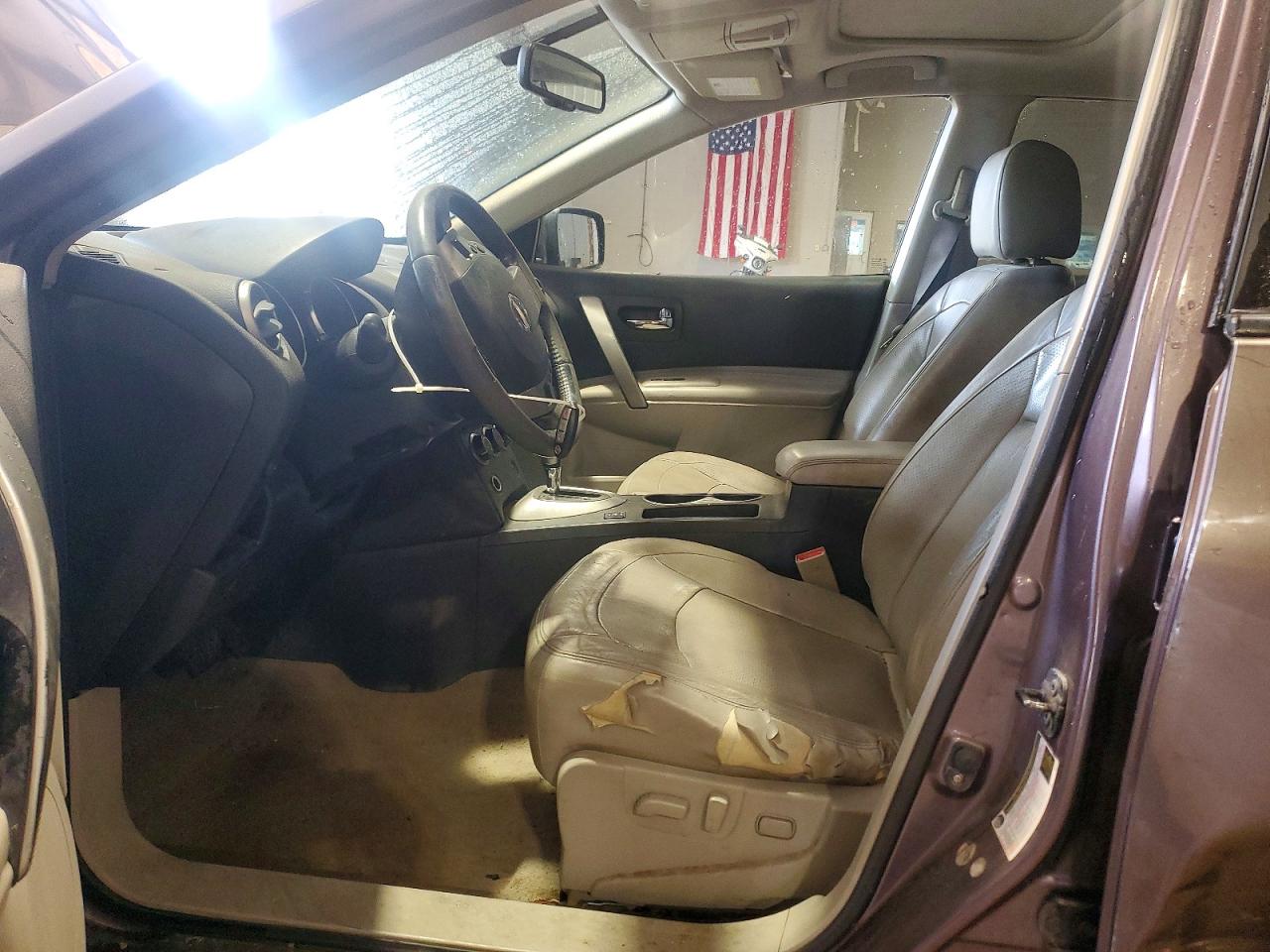 2010 NISSAN ROGUE S photo 13