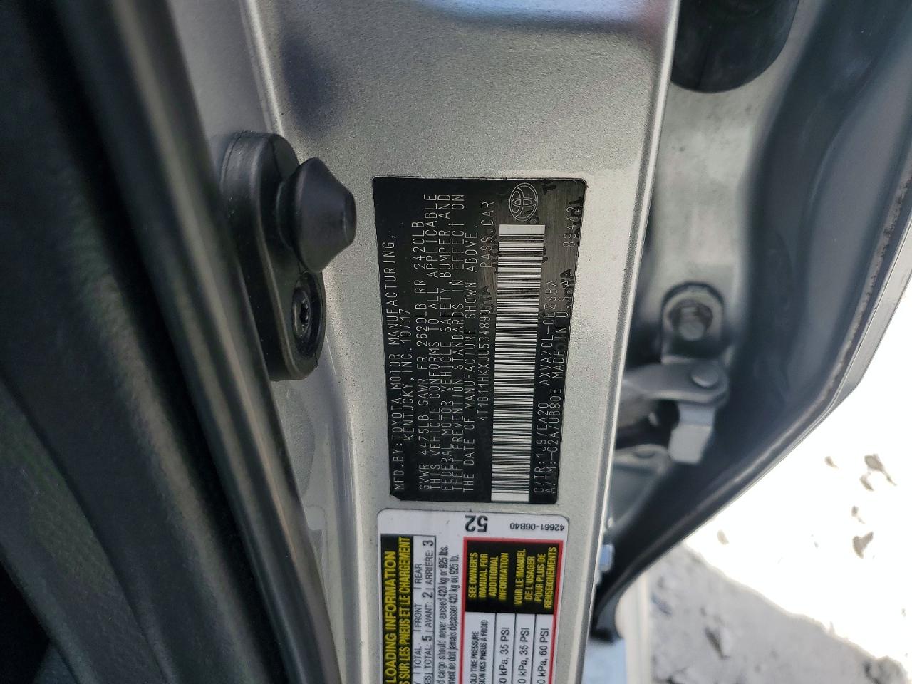 2018 TOYOTA CAMRY SE photo 25