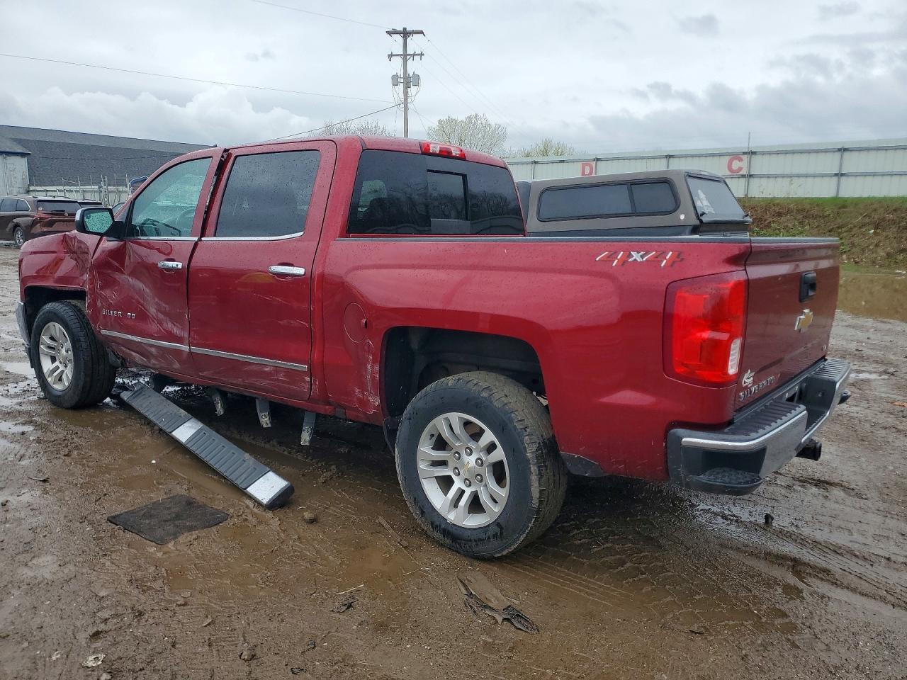 2018 CHEVROLET SILVERADO K1500 LTZ photo 2