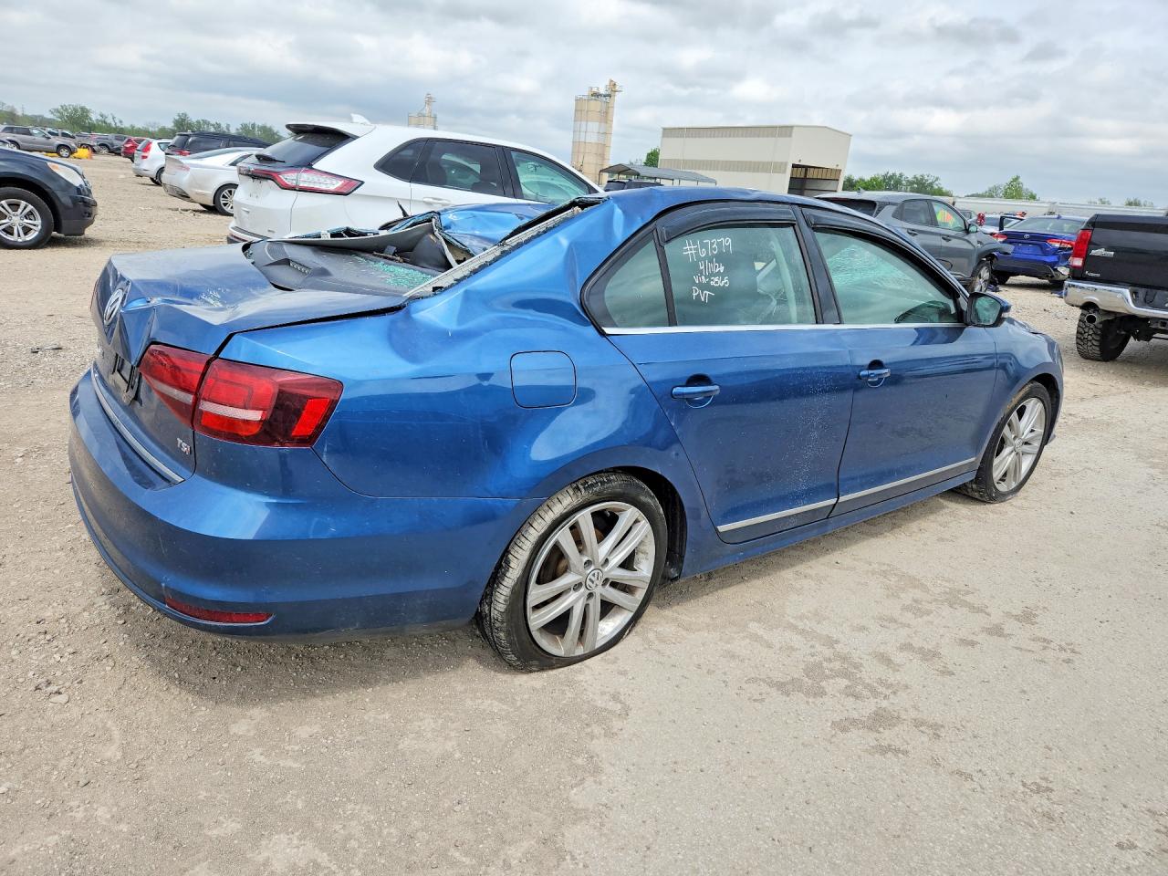 2017 VOLKSWAGEN JETTA SEL photo 3