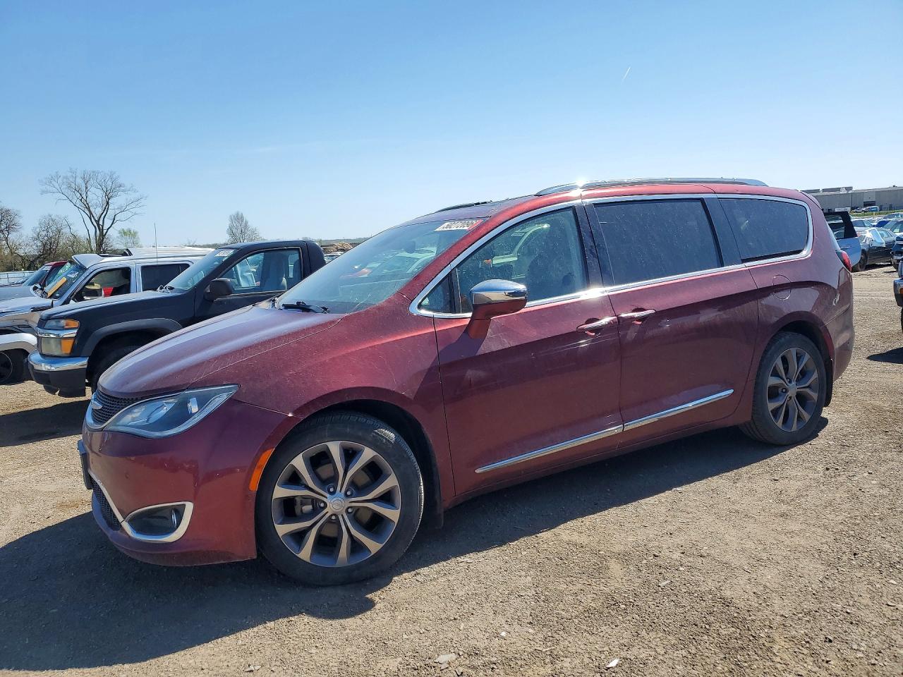 2019 CHRYSLER PACIFICA