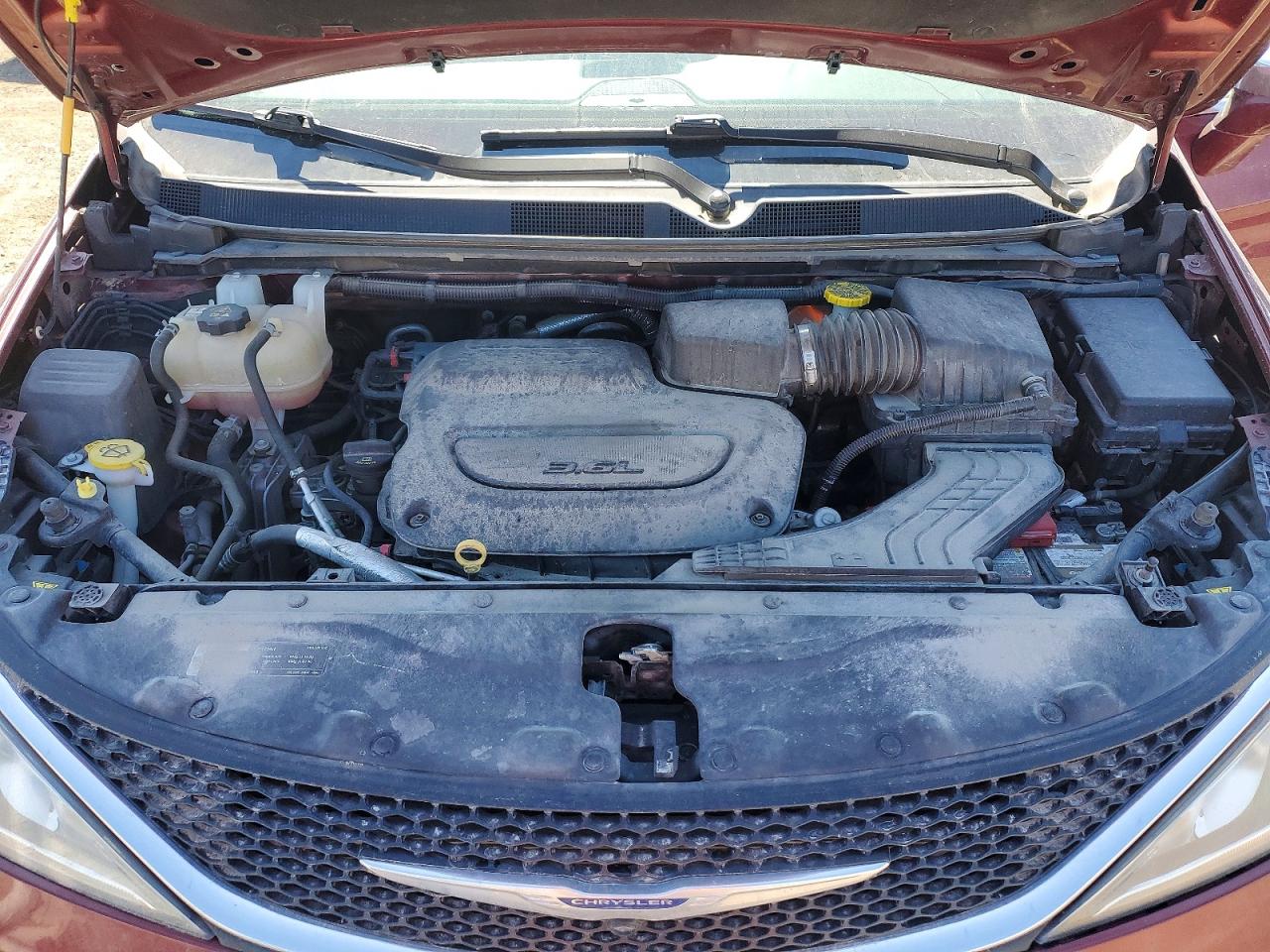 2019 CHRYSLER PACIFICA LIMITED photo 12