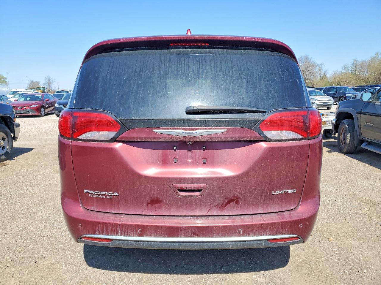 2019 CHRYSLER PACIFICA LIMITED photo 6