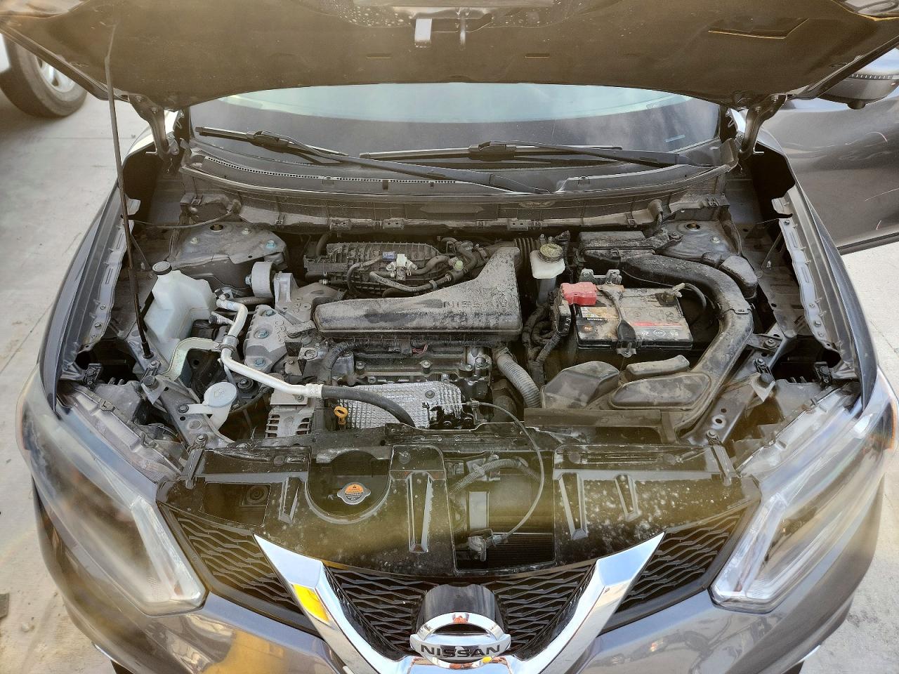 2016 NISSAN ROGUE SV photo 23