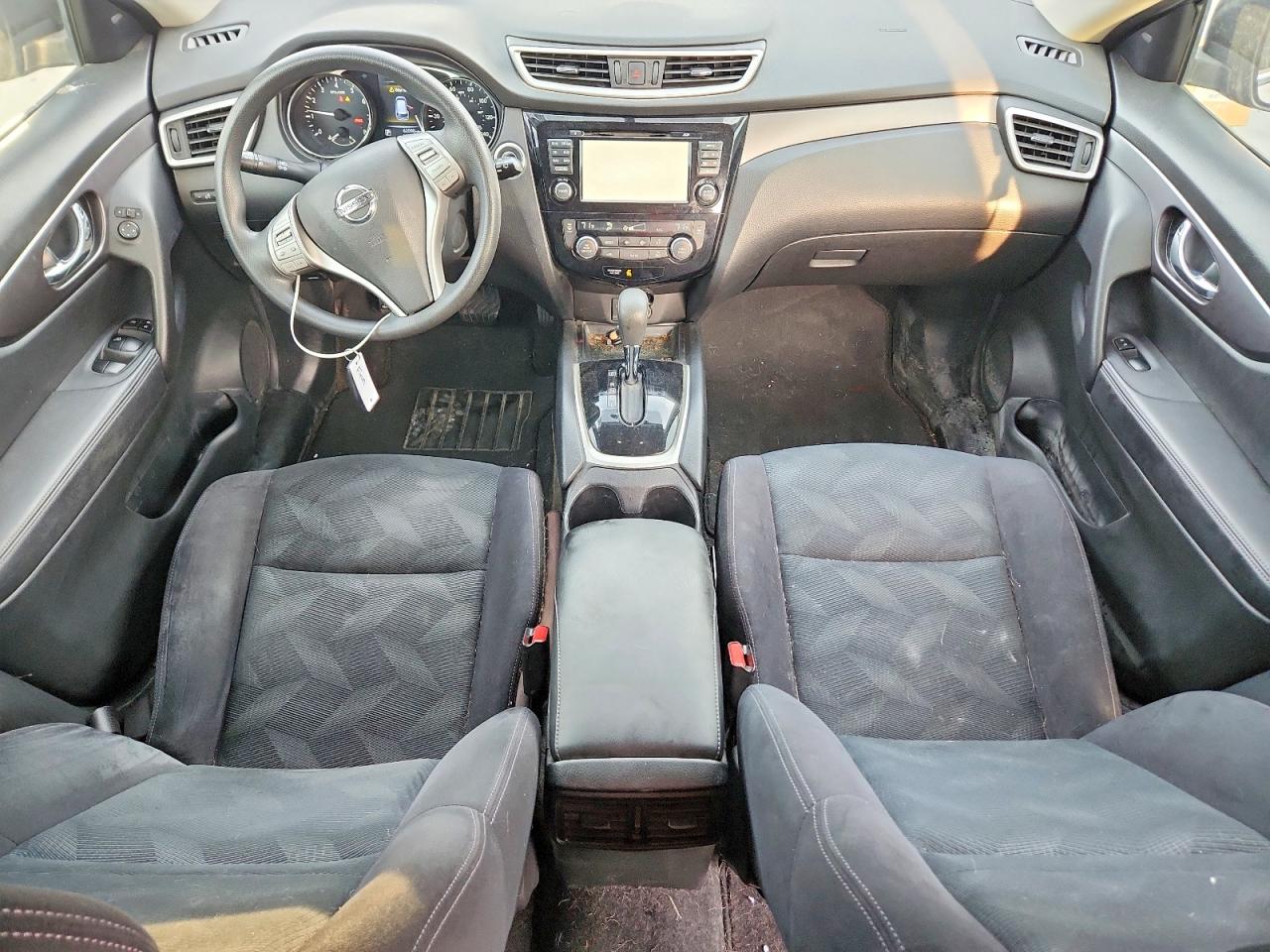 2016 NISSAN ROGUE SV photo 15