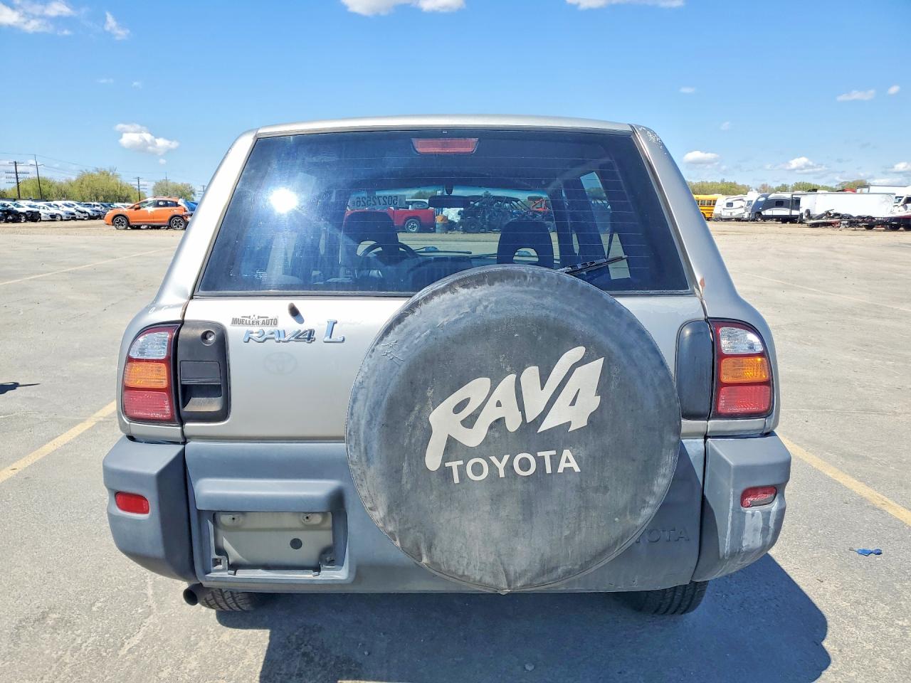 1999 TOYOTA RAV4 photo 11