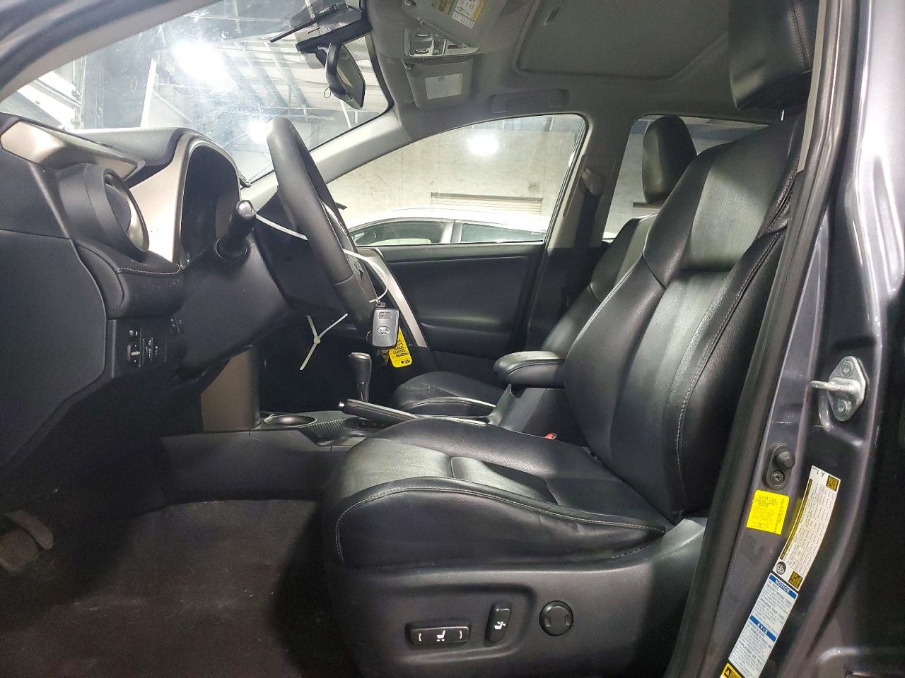 2014 TOYOTA RAV4 LIMITED photo 7