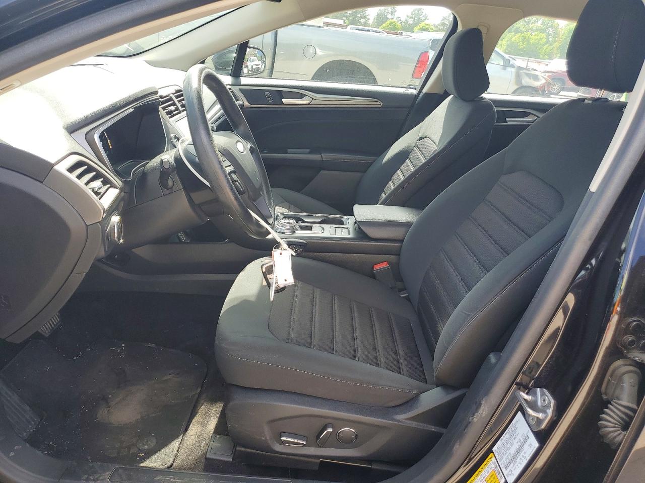 2020 FORD FUSION SE photo 7