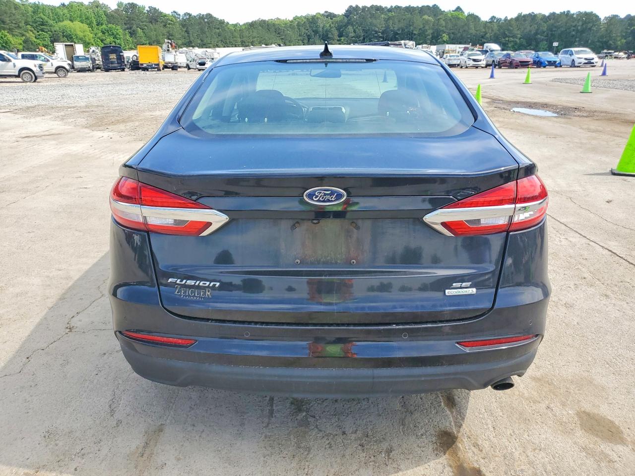 2020 FORD FUSION SE photo 6