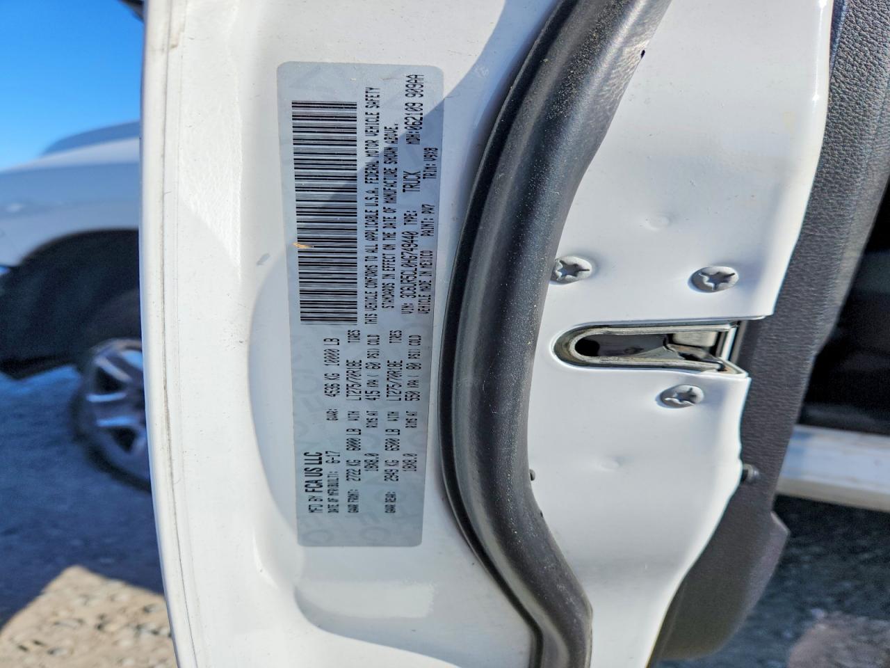 2017 RAM 2500 photo 25