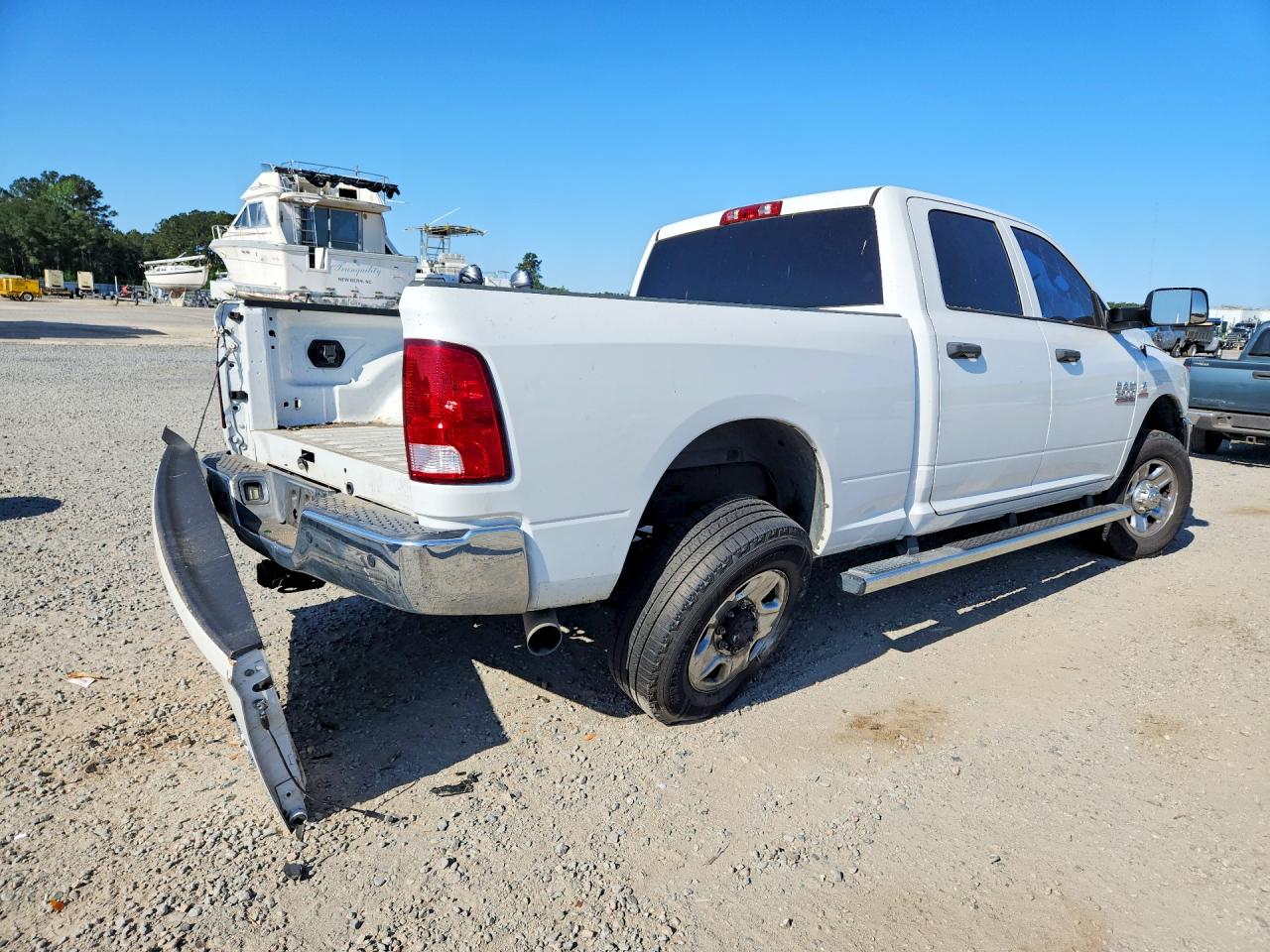 2017 RAM 2500 photo 5